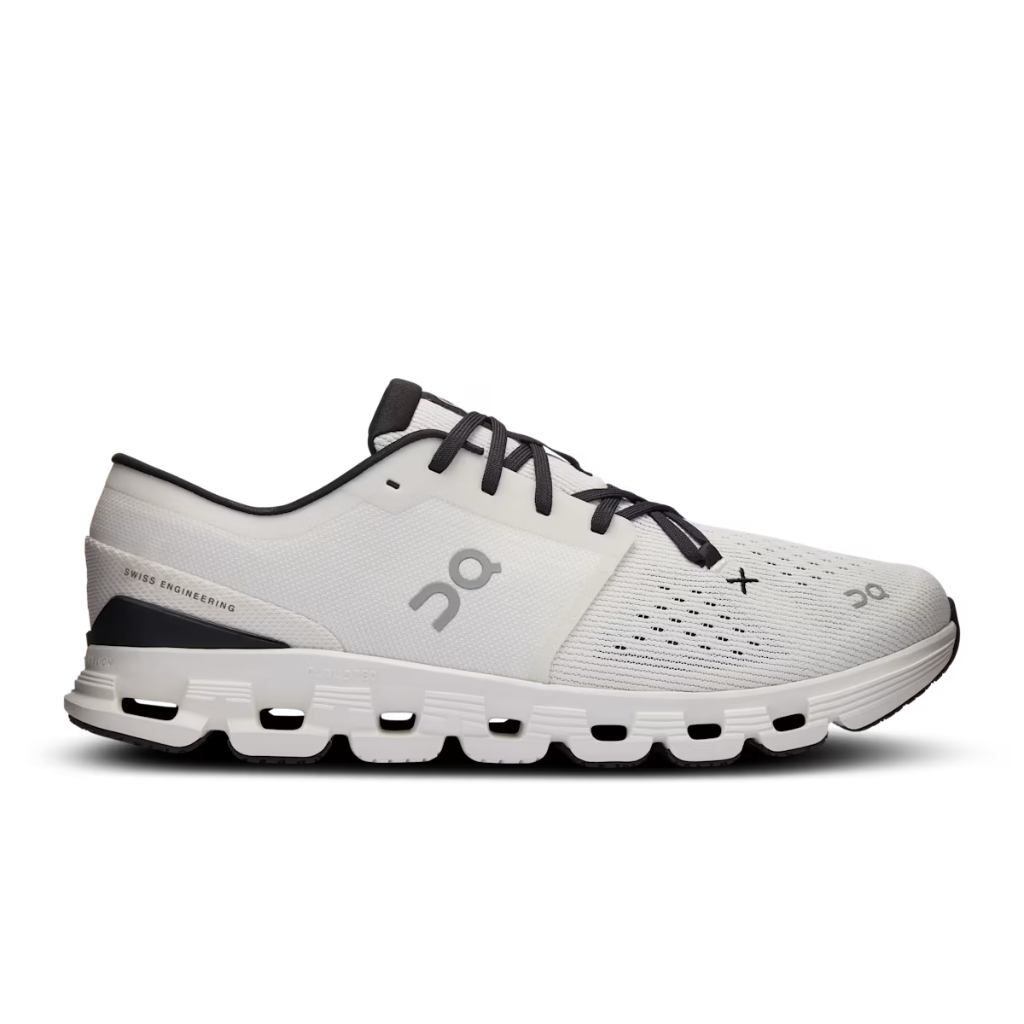 Running Cloud X 4 — Ivory Black