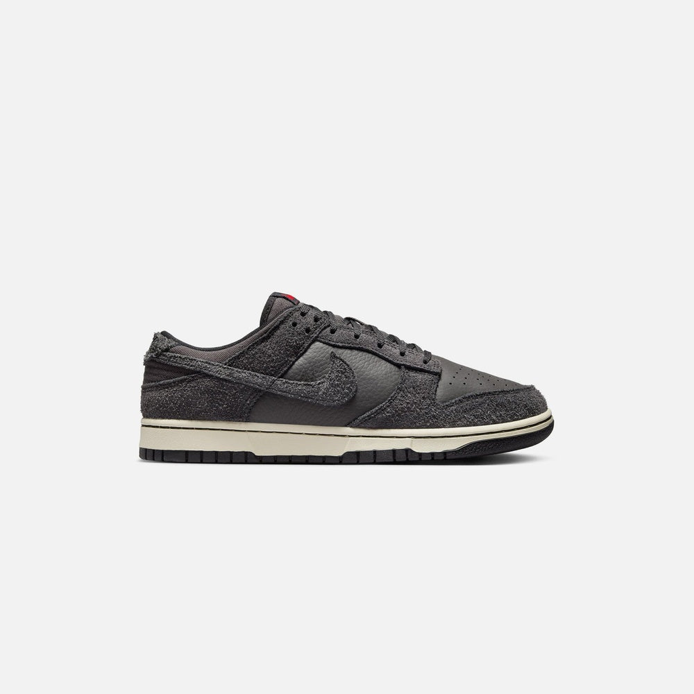 Dunk Low Retro Premium Mens Lifestyle Shoe - Black/Off Noir/Medium Ash/Coconut Milk