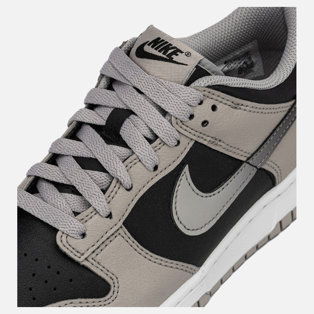 Dunk Low Grade School Lifestyle Shoe - Grey/White/Black