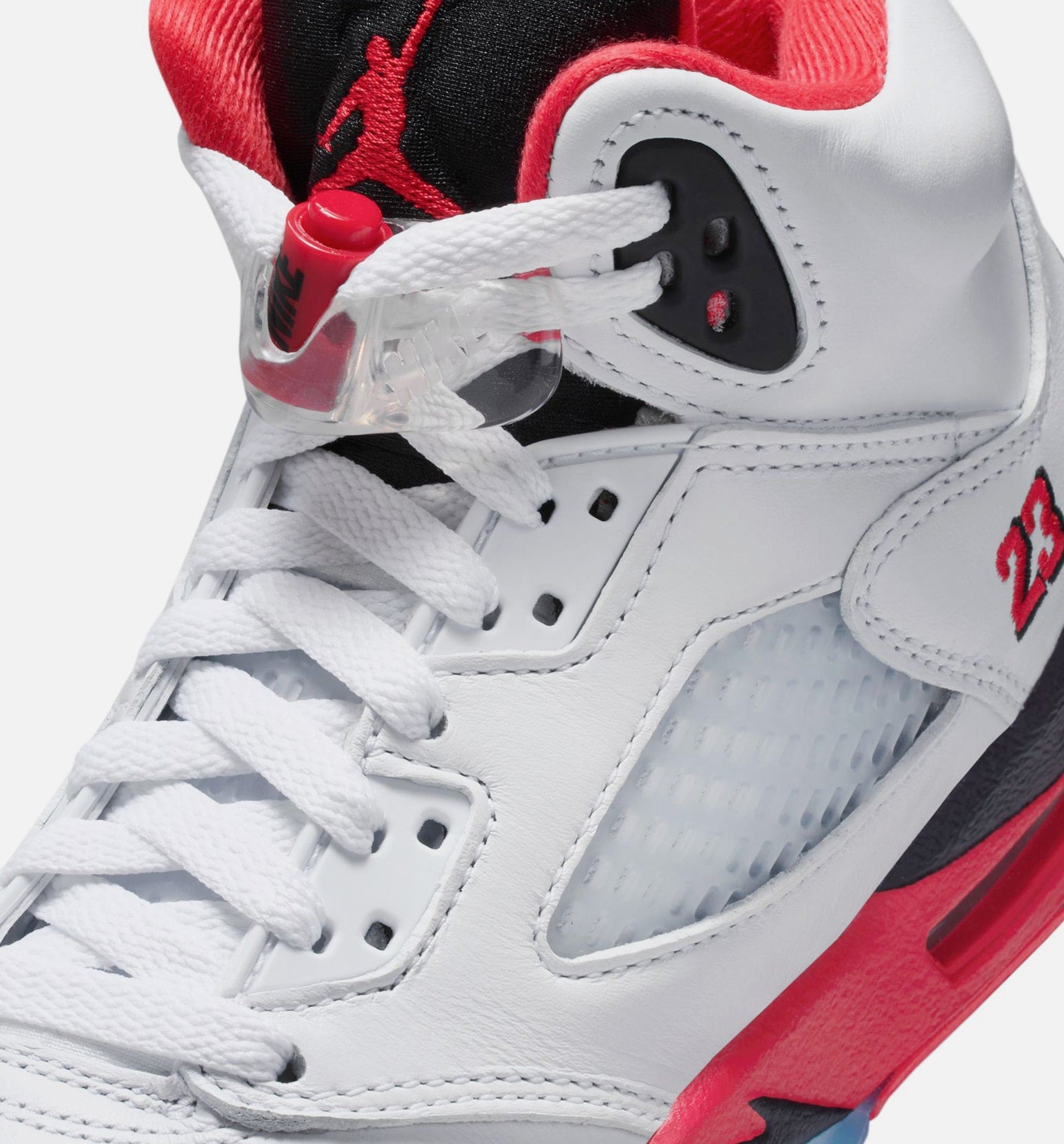 Air Jordan 5 Retro Fire Red Grade School Lifestyle Shoe - White/Fire Red/Black